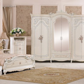 Королева